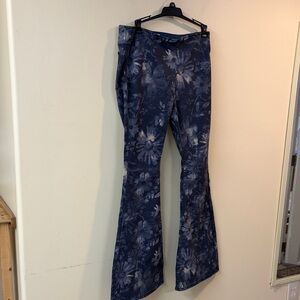 we- the free  Floral Blue Women's Flared jeans